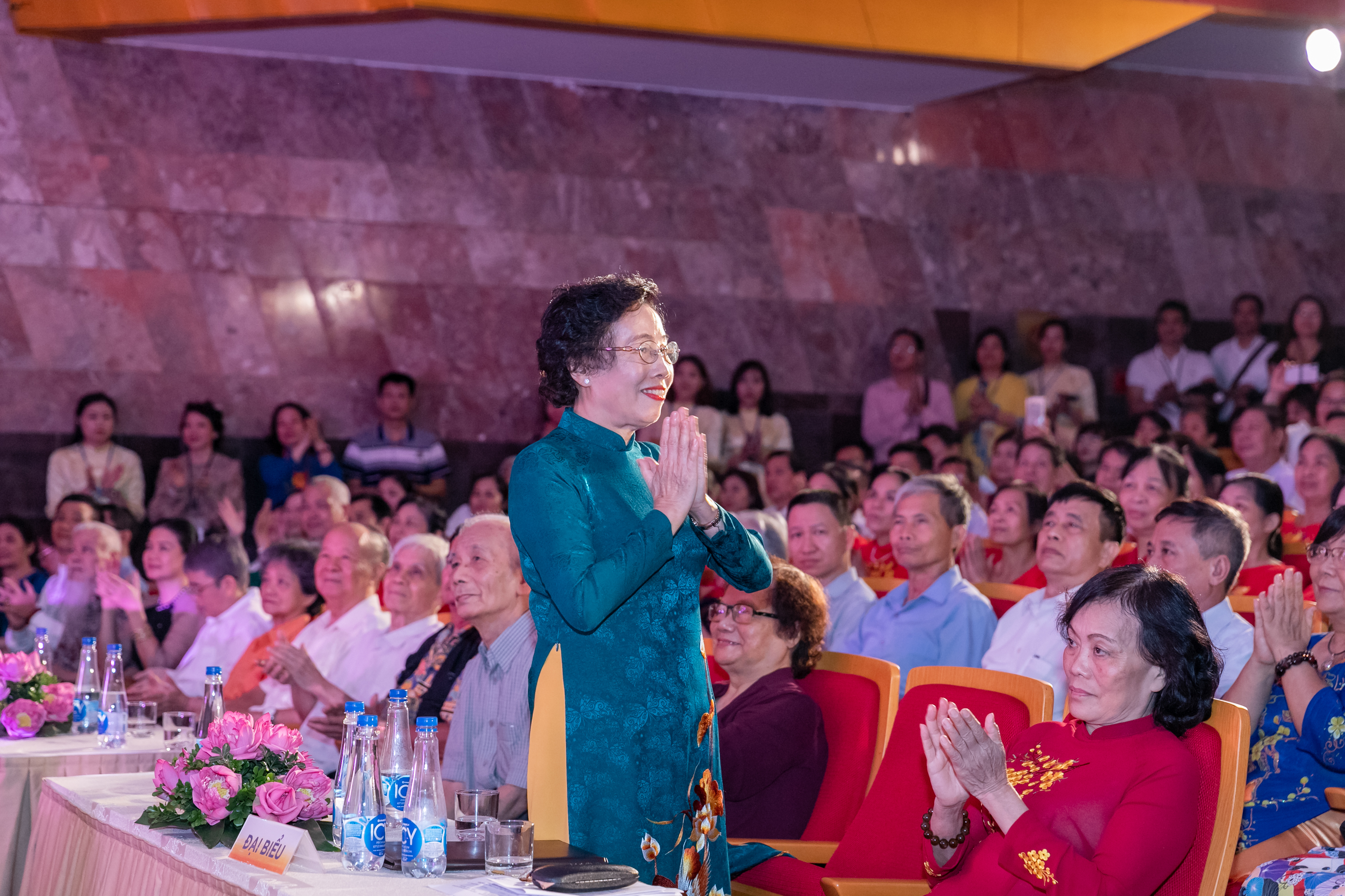 "THỨC ĐẠO – HƯỚNG ĐẠO – DẪN ĐẠO"